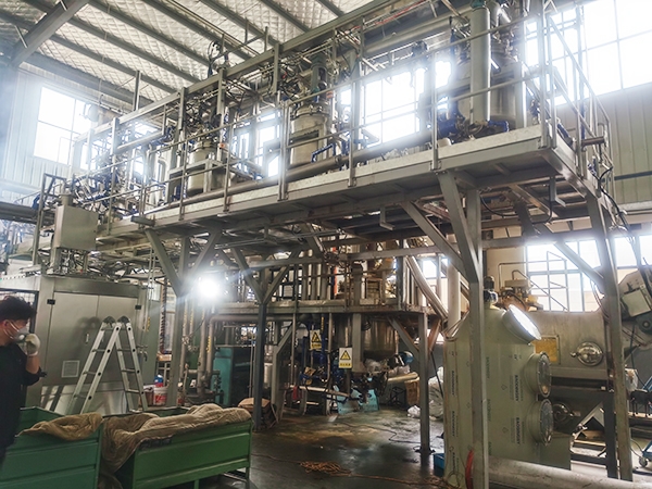 ������¯���ڷ�Ӧ������